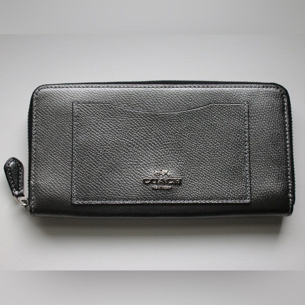 Coach Leather Wallet with Zip Closure - Metallic Gunmetal